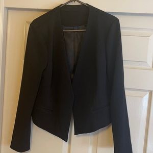 Black crop blazer